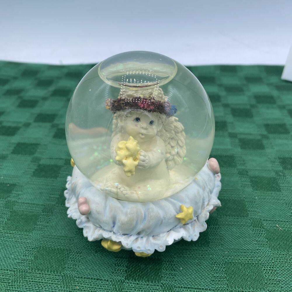 Westland Dreamsicle wave mini snow globe -3 in.